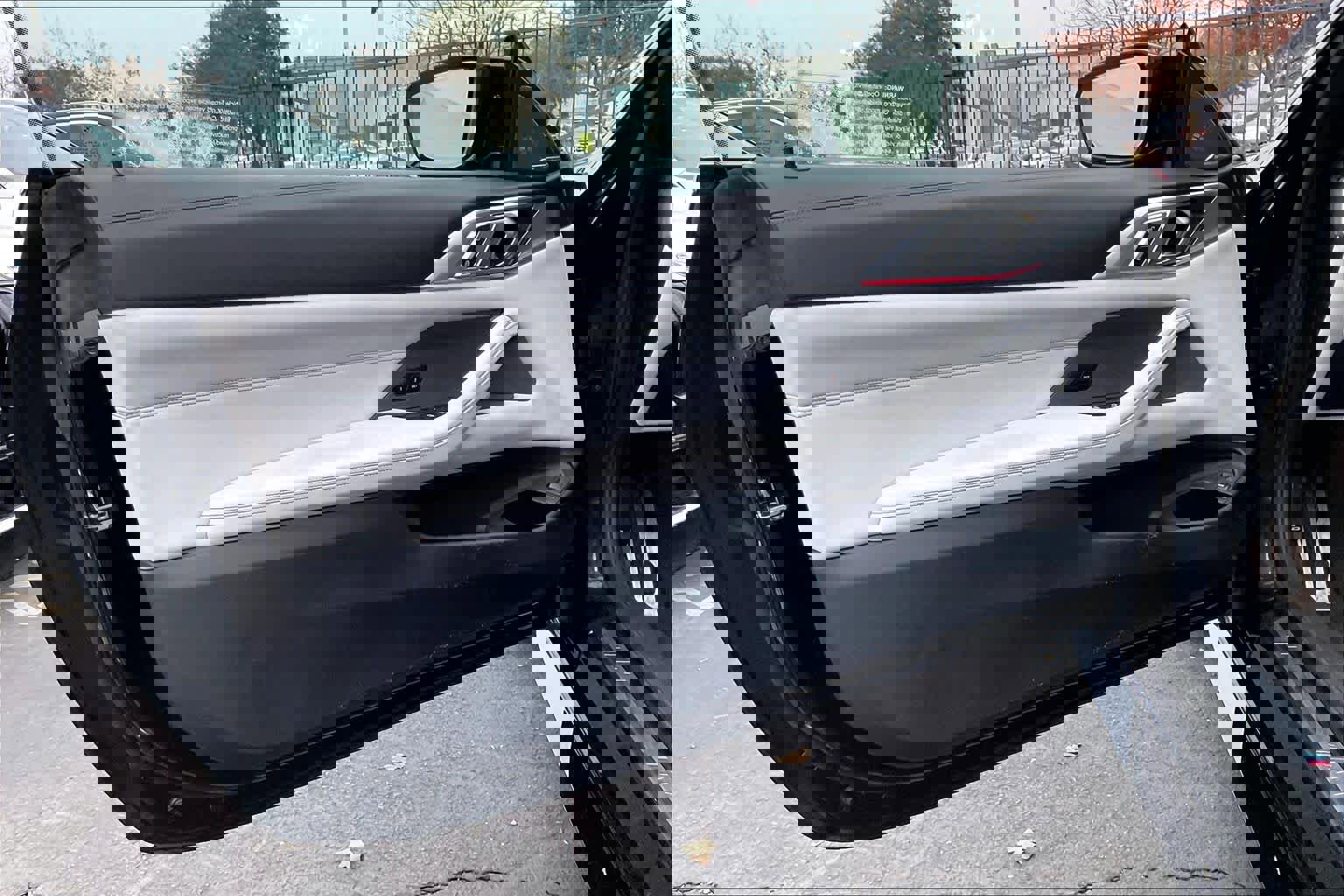 Used 2025 BMW M4 xDrive Competition image 26