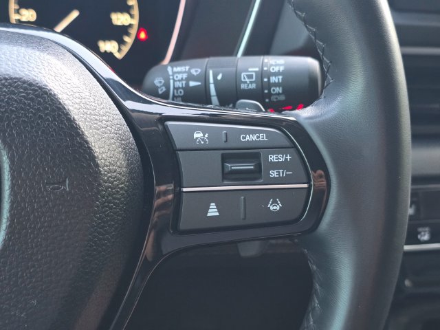 Used 2024 Honda Pilot EX-L image 36