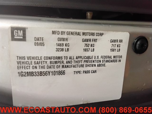 Used 2006 Pontiac Solstice Convertible w/ Convenience Package RWD image 16