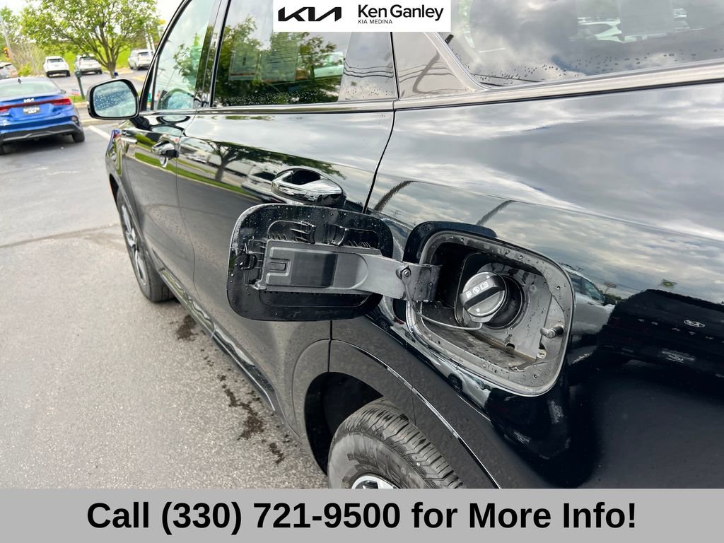 Certified 2022 Kia Sorento EX w/ Panoramic Sunroof Package FWD image 51