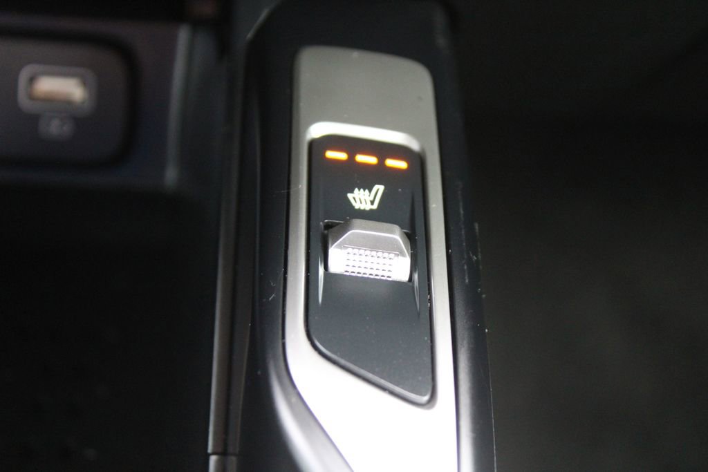 Certified 2023 Kia Sorento EX image 44