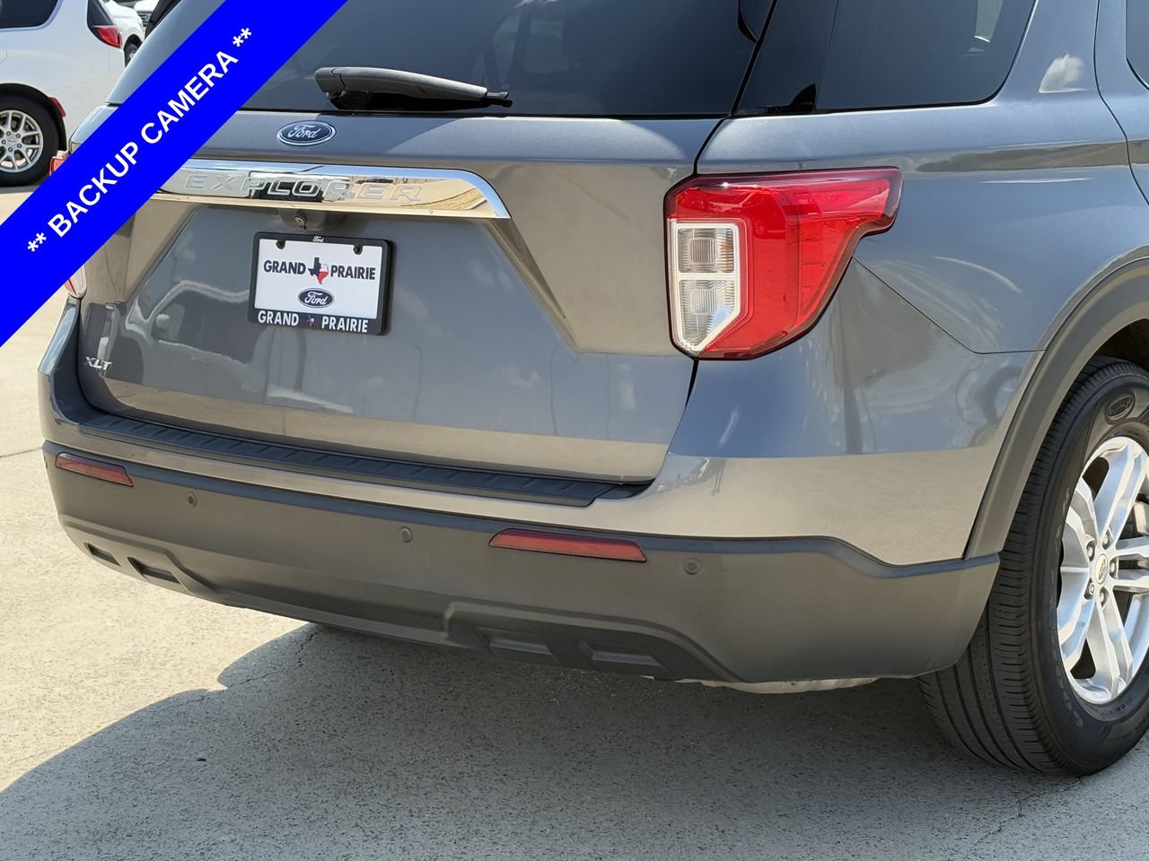 Used 2022 Ford Explorer XLT RWD image 8