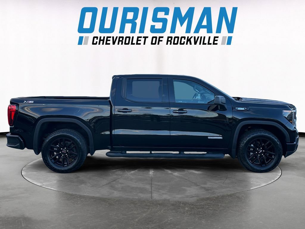 Used 2025 GMC Sierra 1500 Elevation image 7