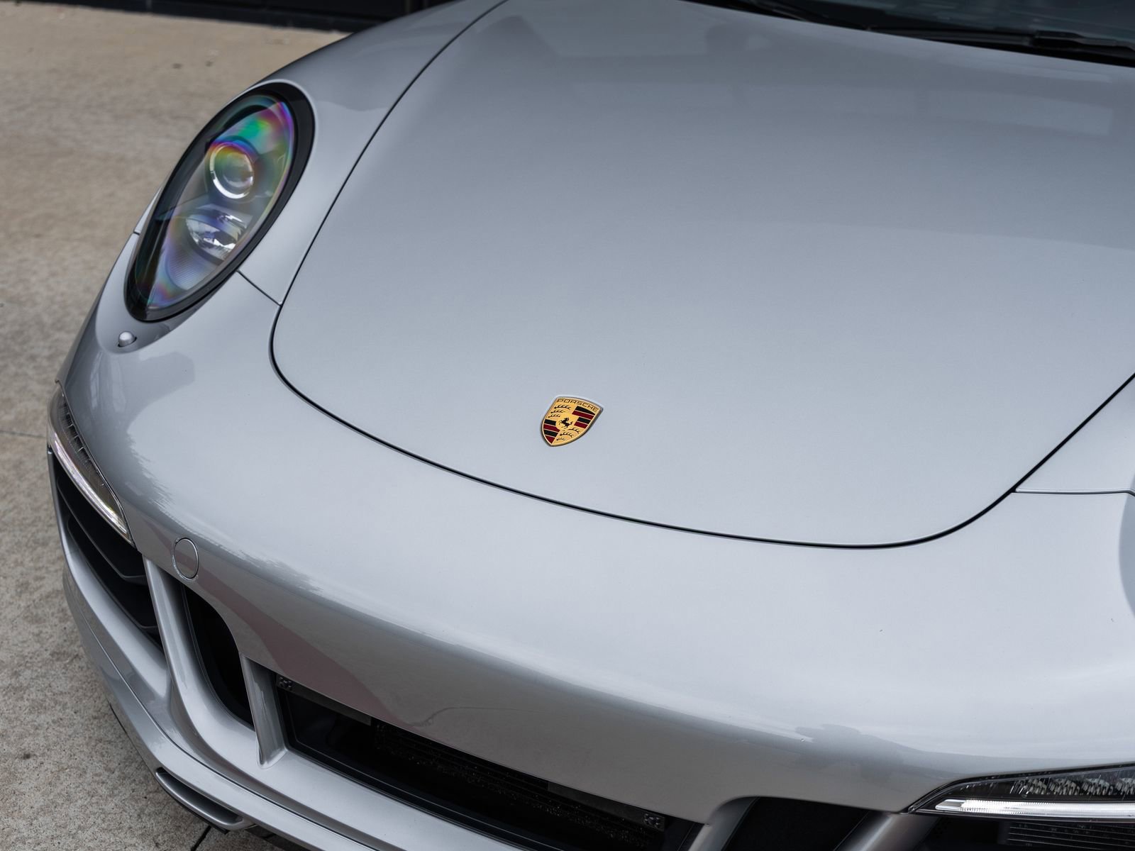 Used 2016 Porsche 911 Carrera GTS RWD image 23