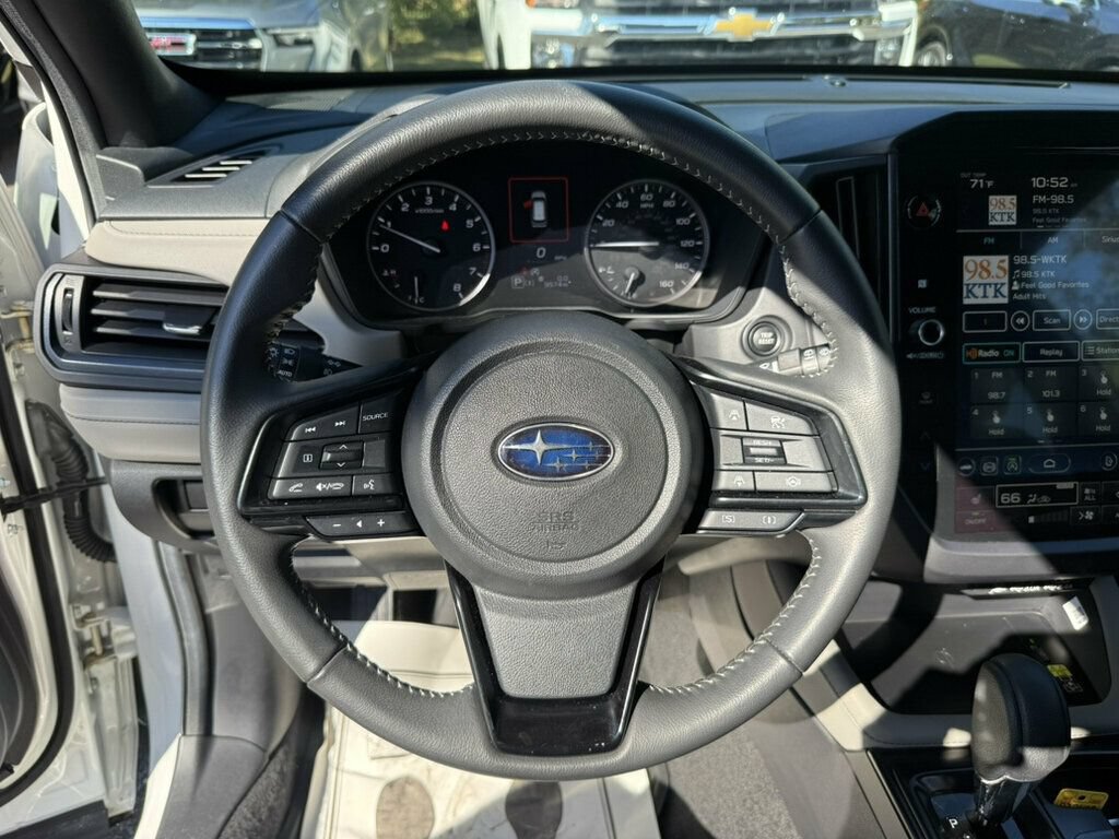 Used 2026 Subaru Forester Premium AWD/4WD image 5