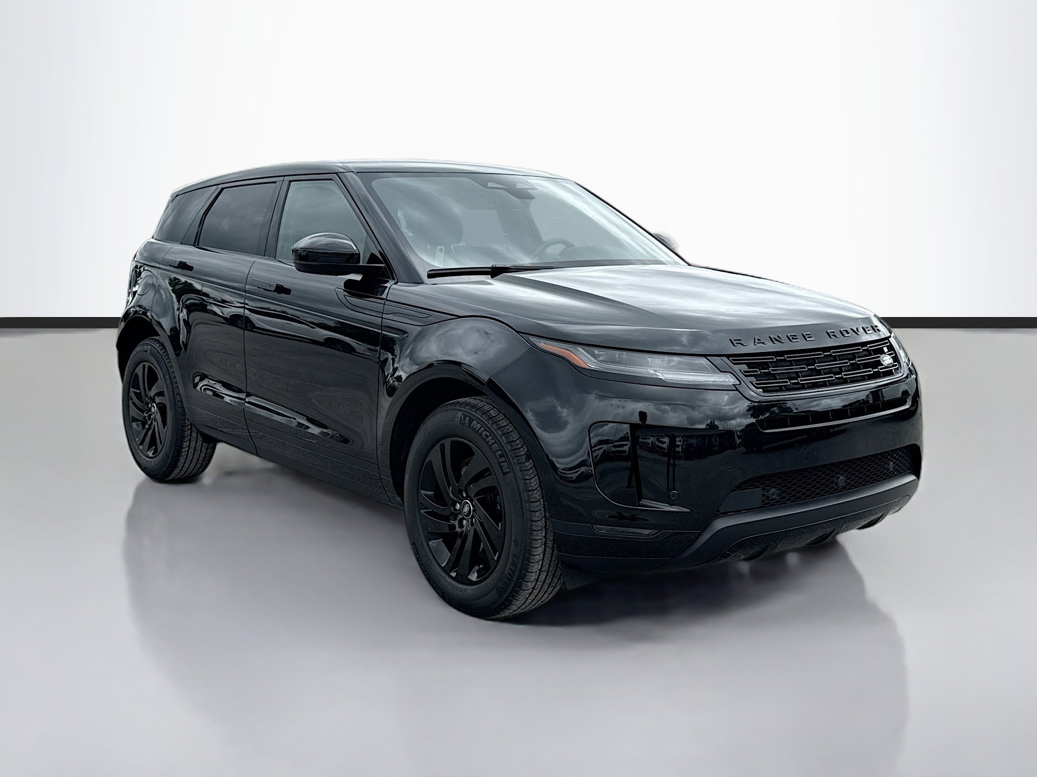 Used 2026 Land Rover Range Rover Evoque S image 7