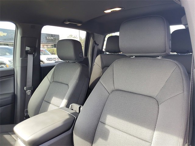 Used 2024 Chevrolet Colorado LT w/ LT Convenience Package II image 13