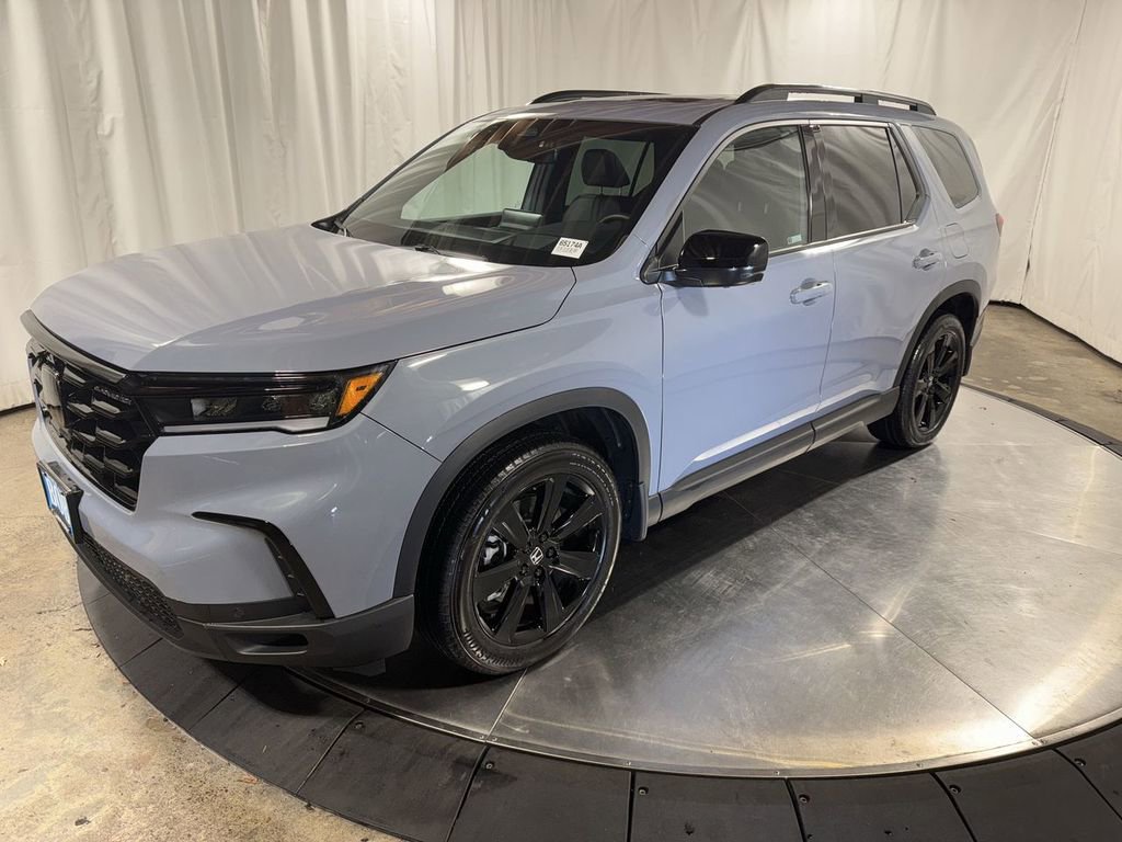 Used 2025 Honda Pilot Black Edition