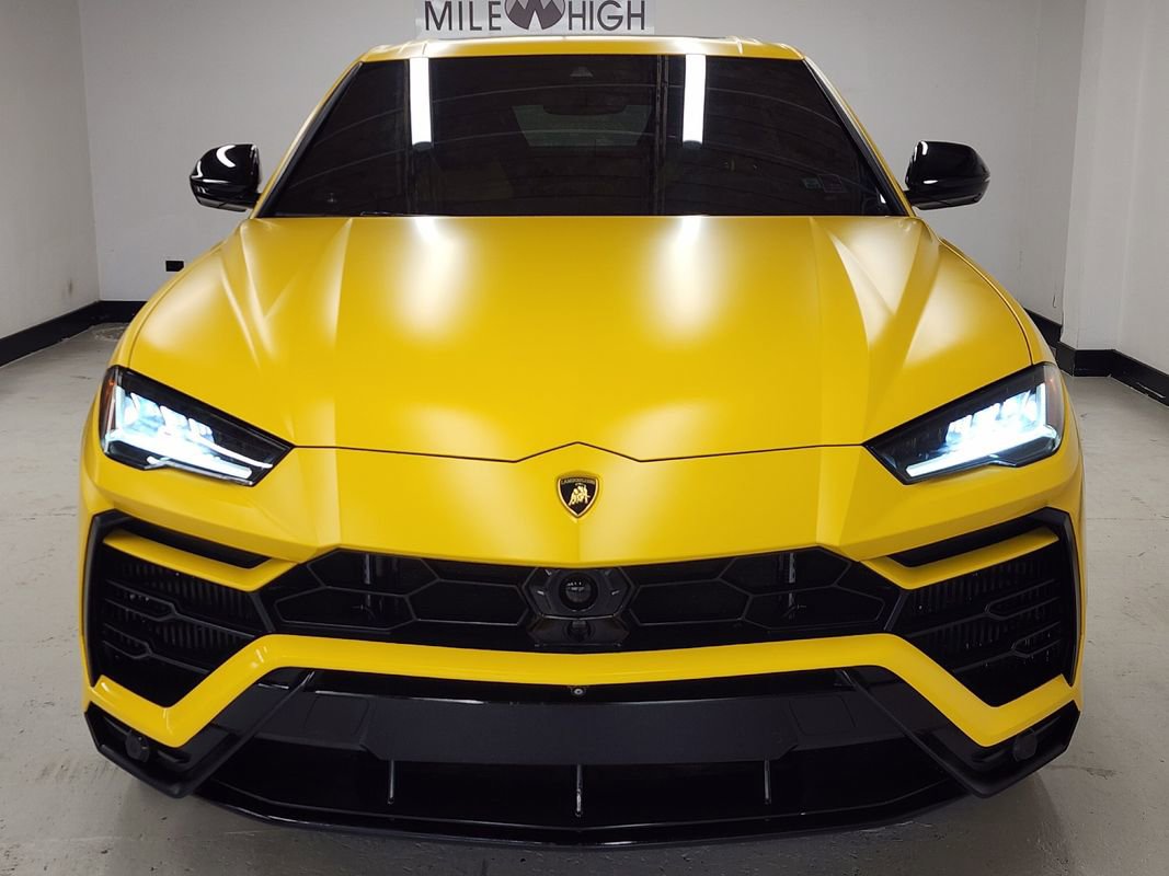 Used 2019 Lamborghini Urus image 2