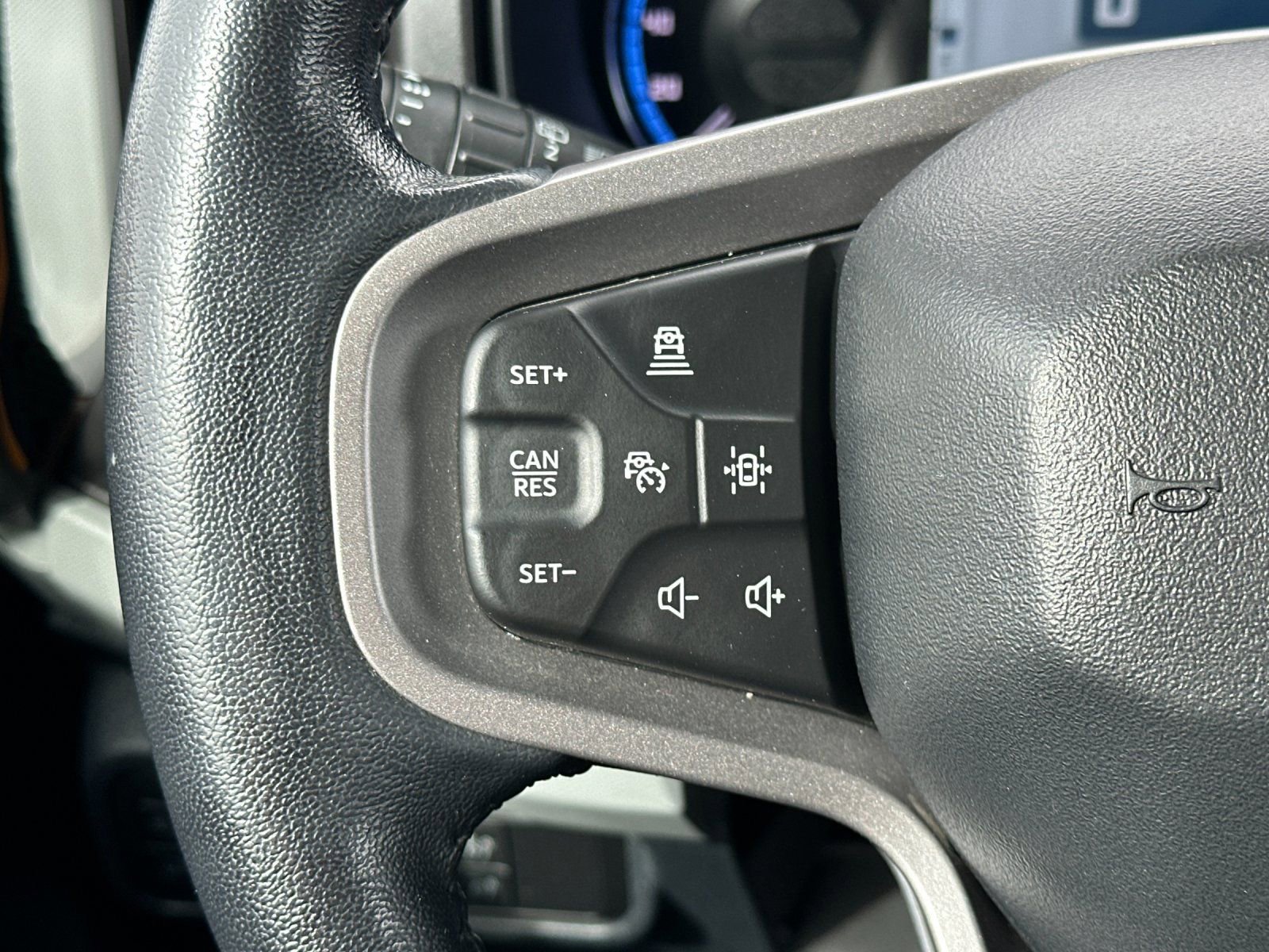 Used 2022 Ford Bronco Badlands image 27