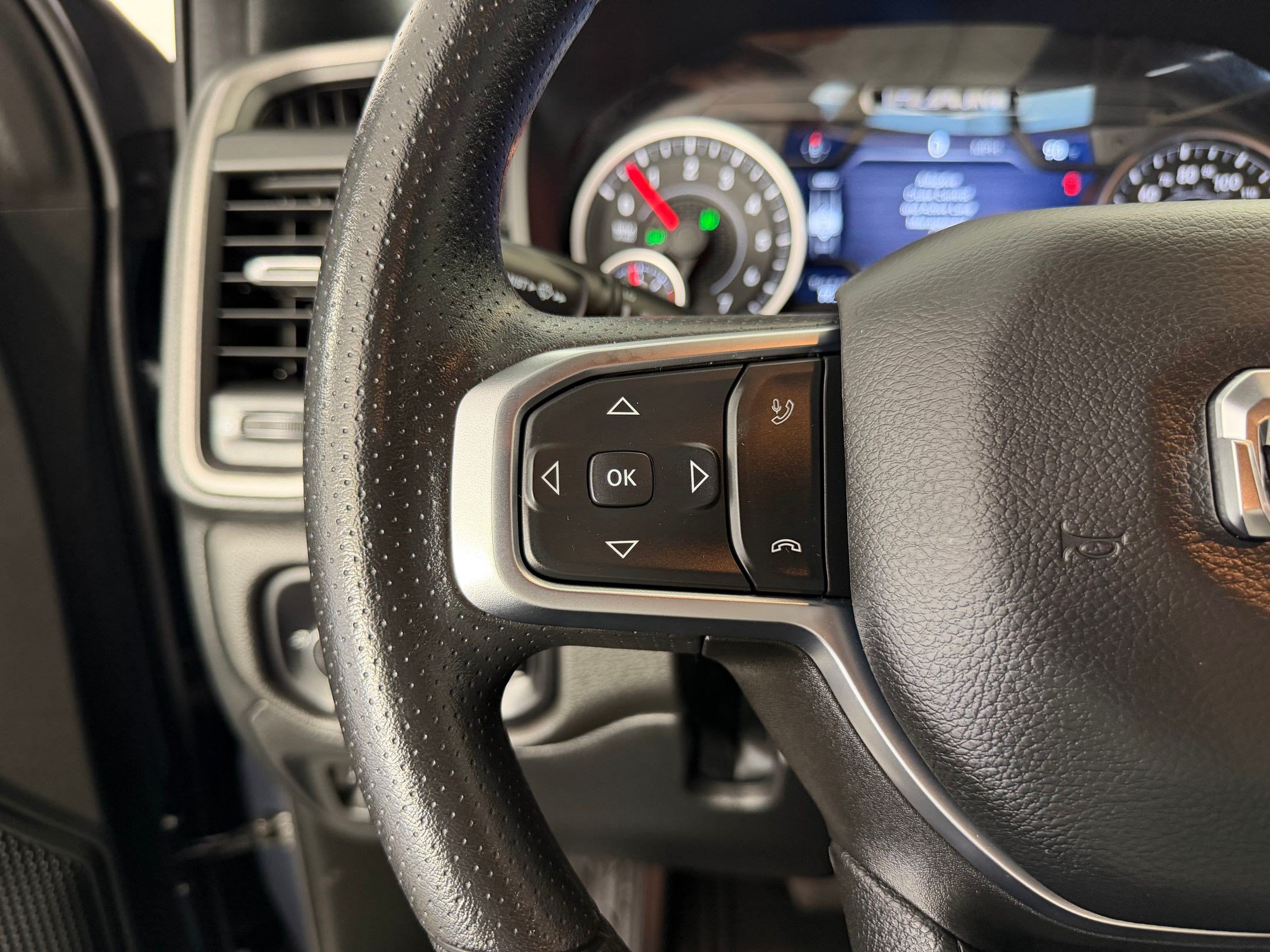 Used 2026 RAM 1500 Warlock AWD/4WD image 14