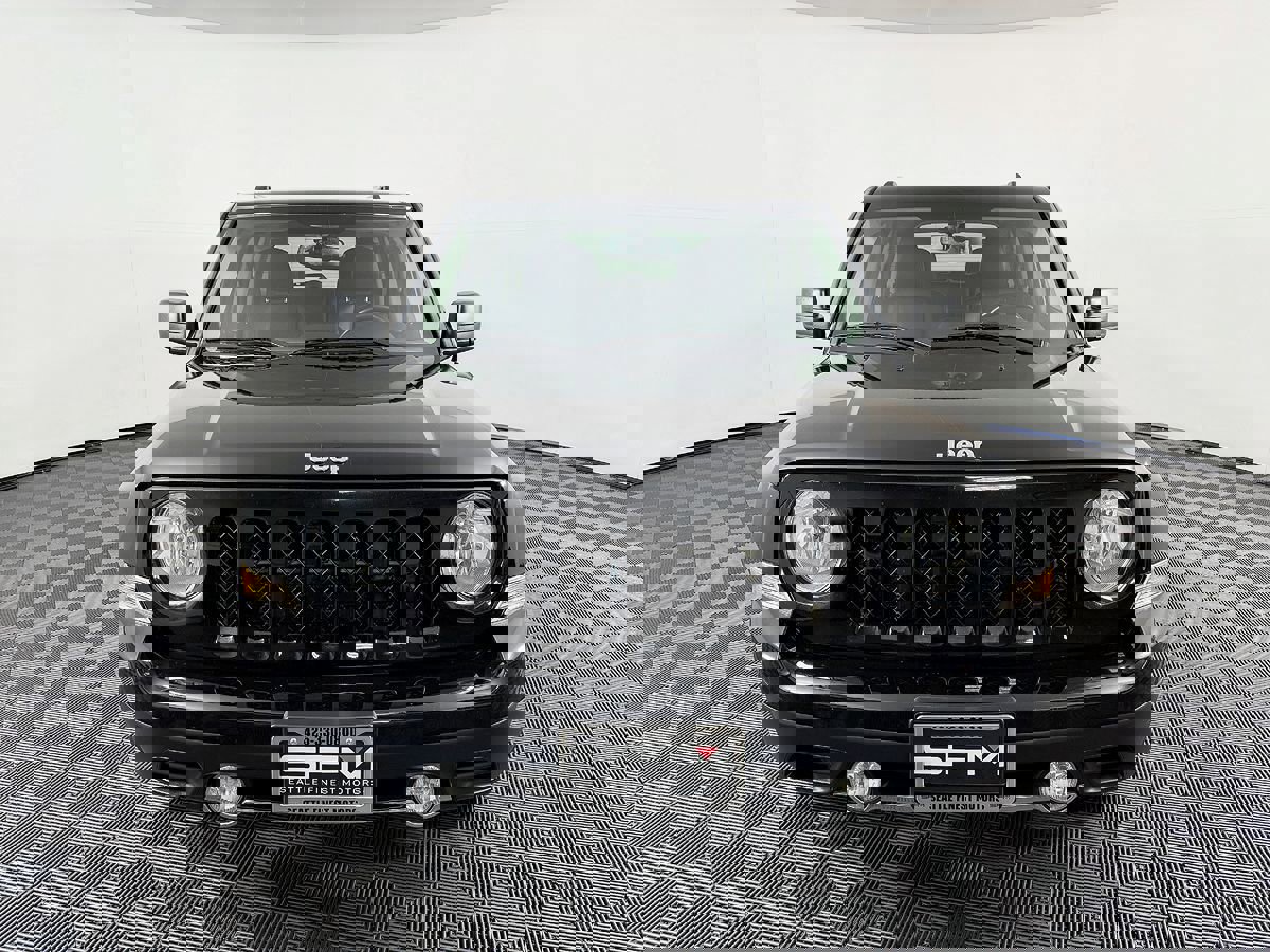 Used 2015 Jeep Patriot Limited w/ Sun/Sound Group image 4