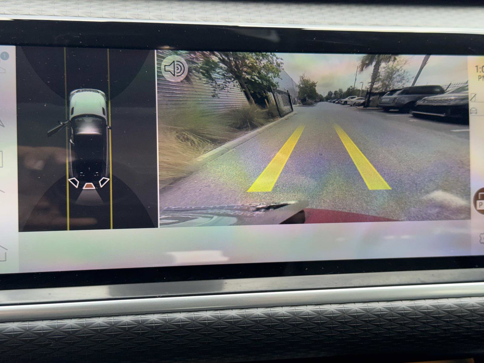 Certified 2023 Land Rover Range Rover Velar R-Dynamic S AWD/4WD image 25