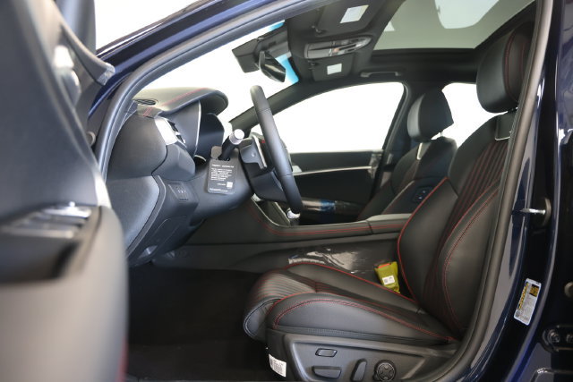 New 2026 Genesis G70 3.3T Sport Prestige AWD/4WD image 18