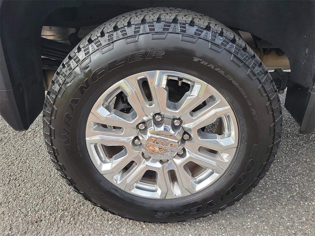 Used 2022 GMC Sierra 2500 Denali image 5