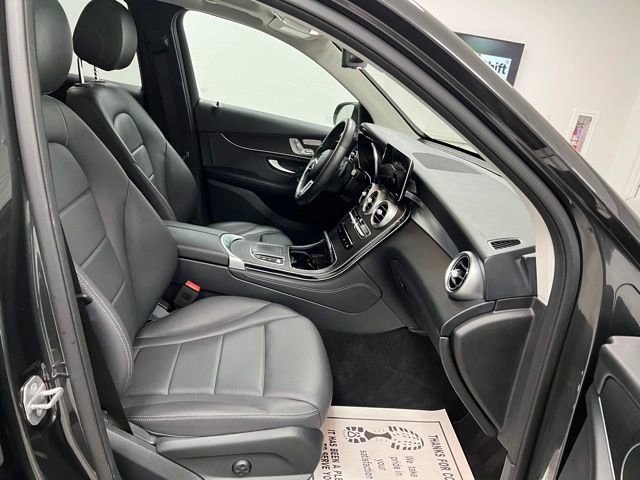 Used 2021 Mercedes-Benz GLC 300 4MATIC image 56