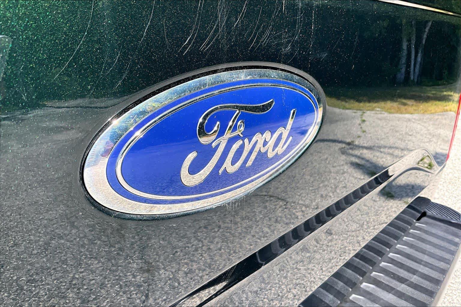 Used 2016 Ford F150 XL w/ Equipment Group 101A Mid AWD/4WD image 32