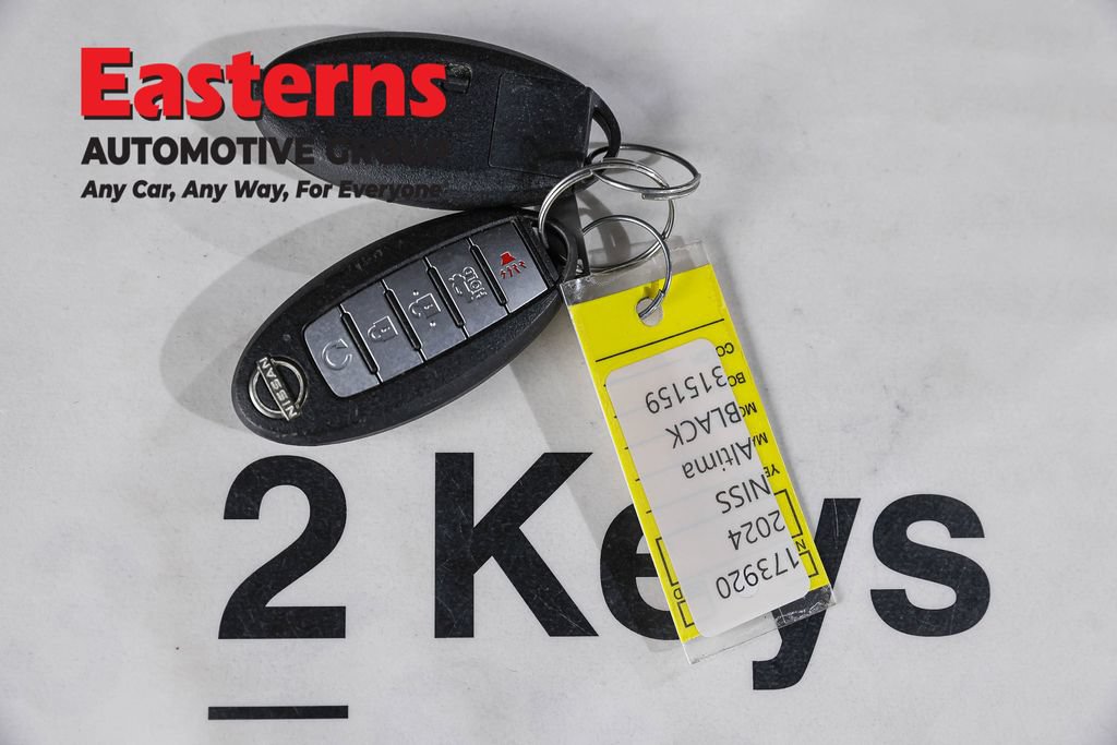Used 2024 Nissan Altima 2.5 SV FWD image 26