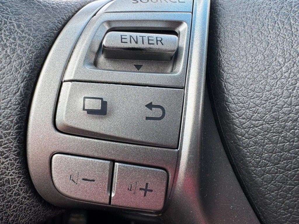 Used 2013 Nissan Altima 2.5 S FWD image 16