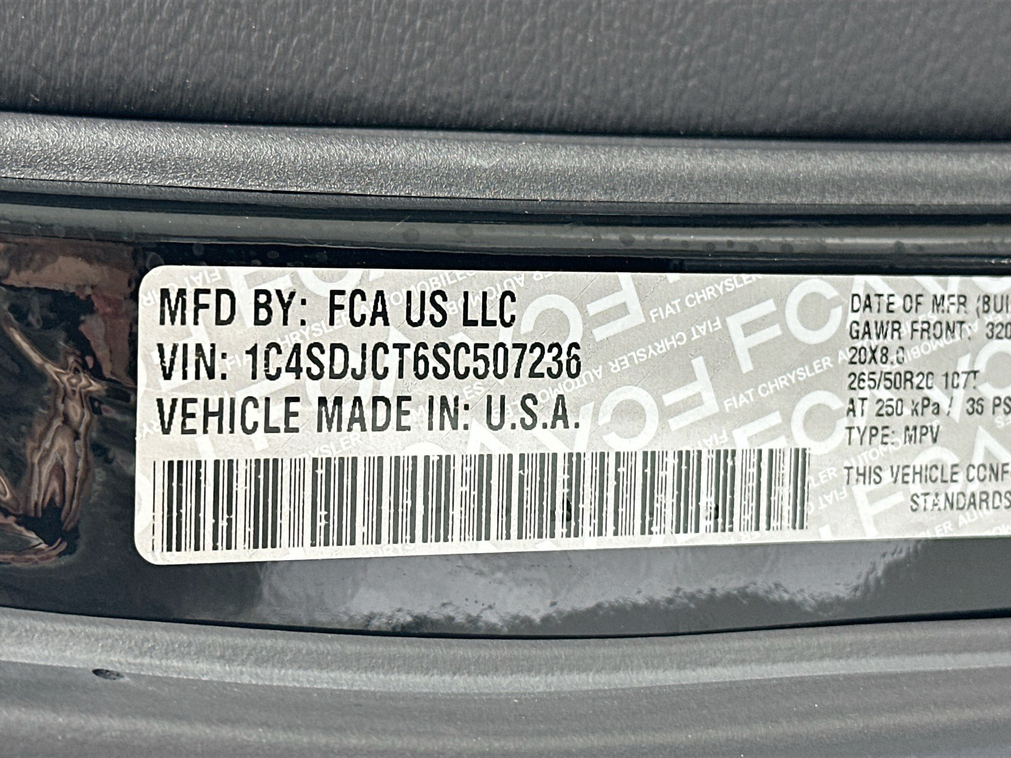 Used 2025 Dodge Durango R/T w/ Blacktop Package AWD/4WD image 33