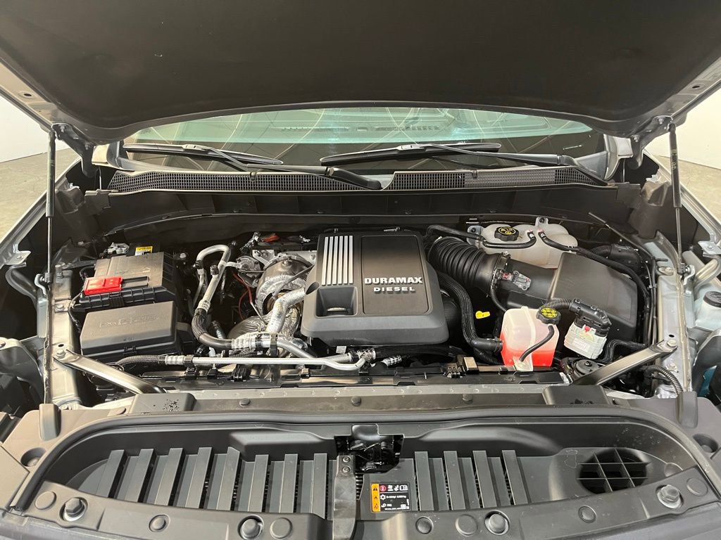 Used 2023 Chevrolet Silverado 1500 LTZ w/ LPO, Dark Essentials Package image 6