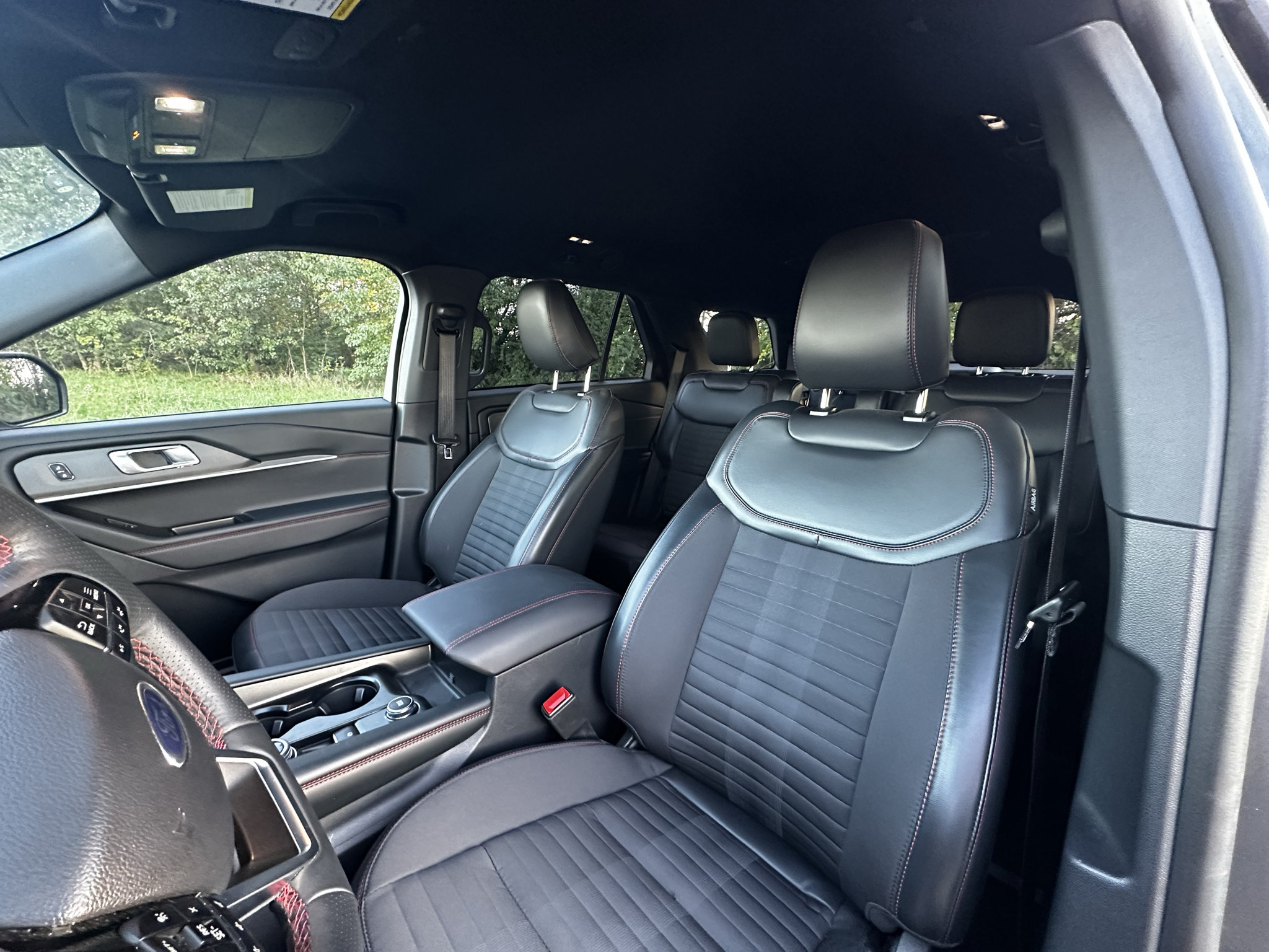 Used 2026 Ford Explorer ST-Line AWD/4WD image 9