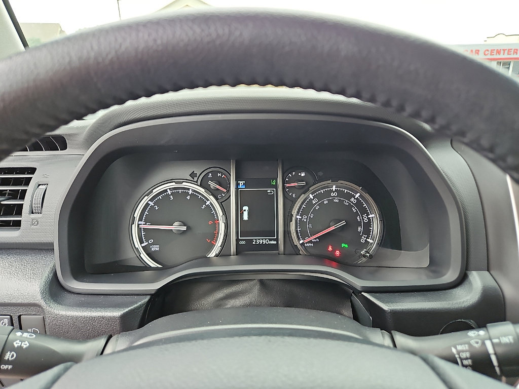 Certified 2024 Toyota 4Runner Limited AWD/4WD image 15