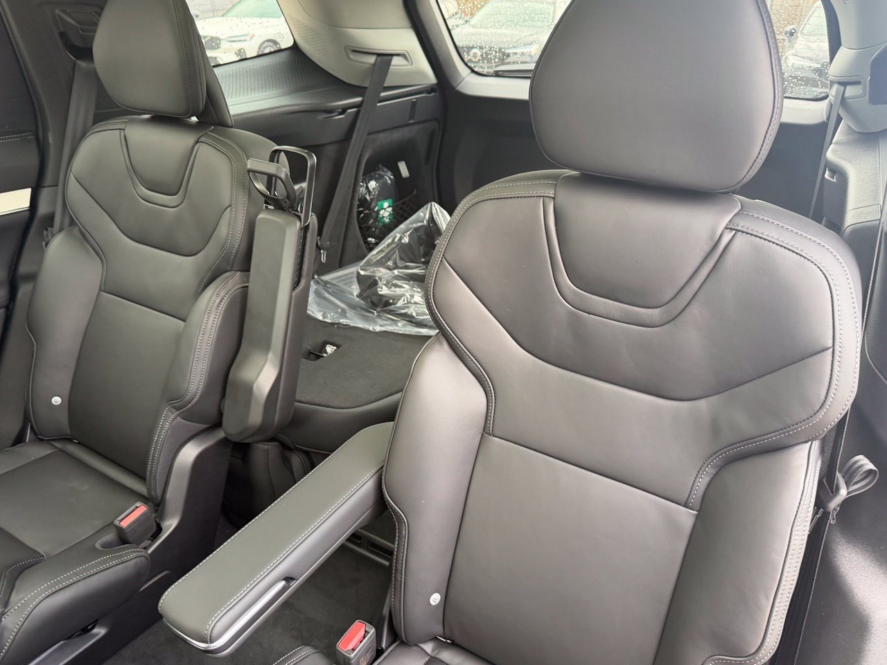 New 2026 Volvo EX90 Ultra AWD/4WD image 16