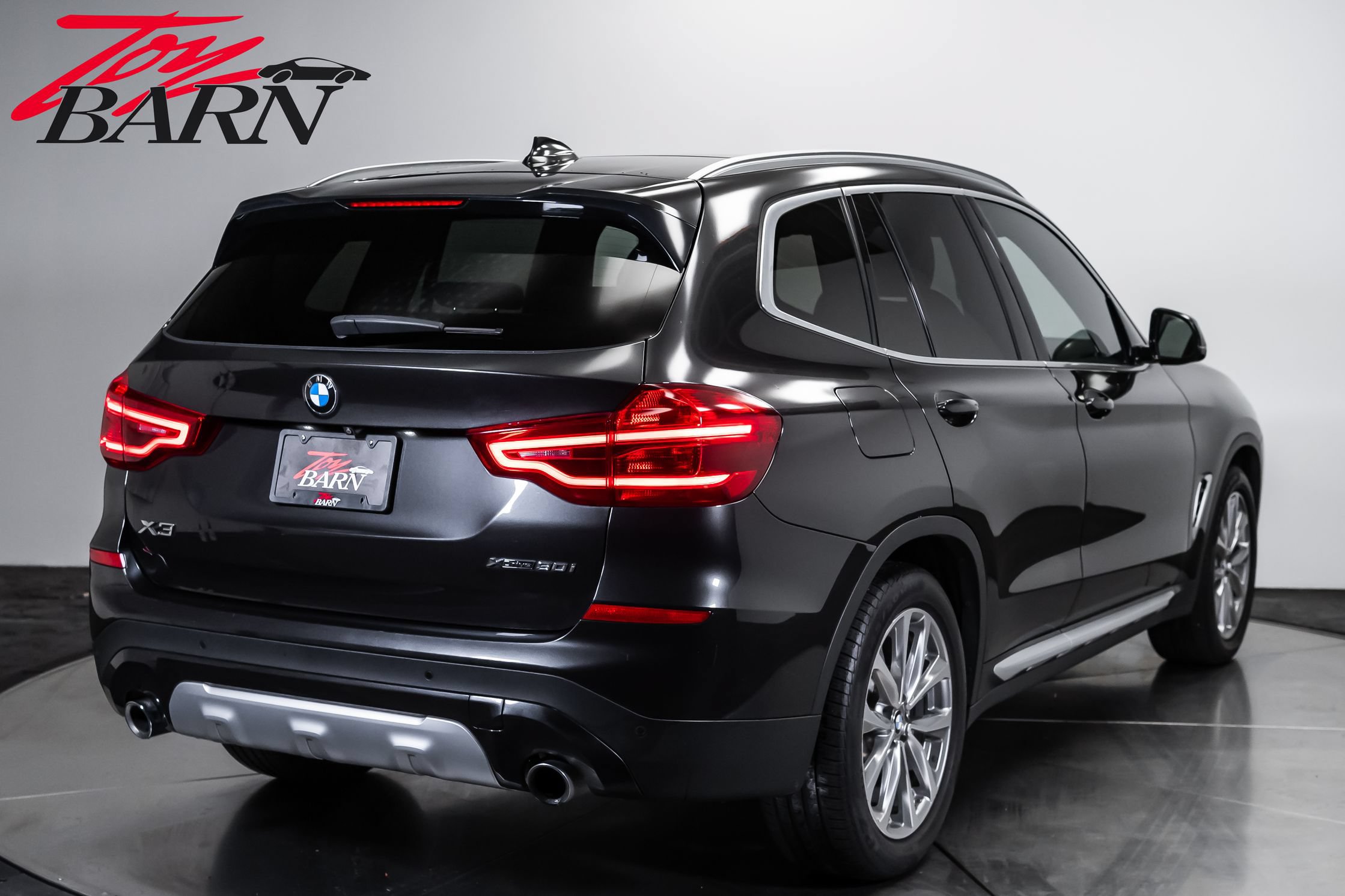 Used 2018 BMW X3 xDrive30i AWD/4WD image 4