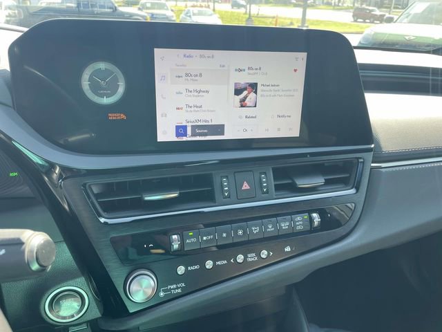 Used 2023 Lexus ES 350 w/ Accessory Package (Z2) image 25