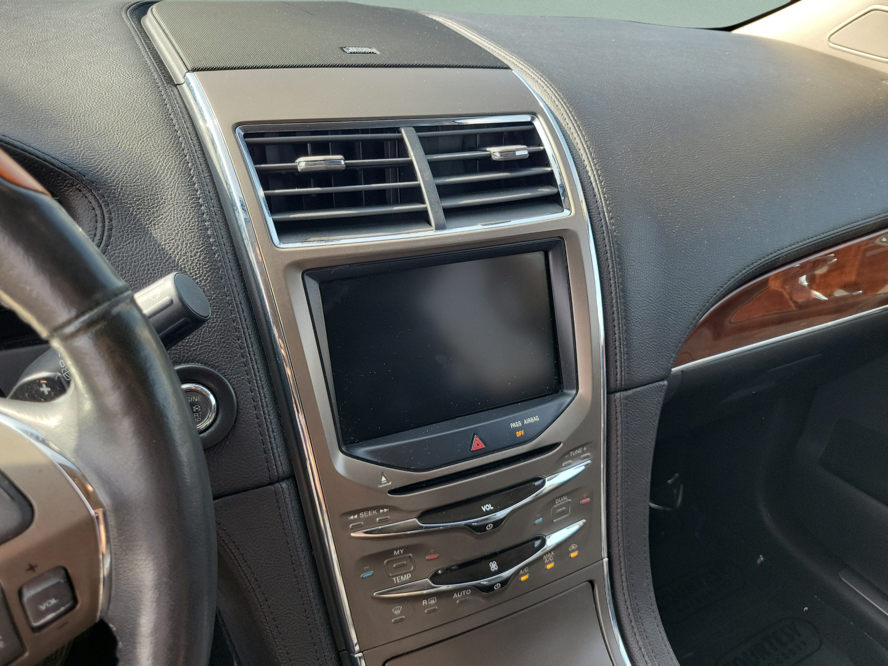 Used 2013 Lincoln MKX FWD image 13