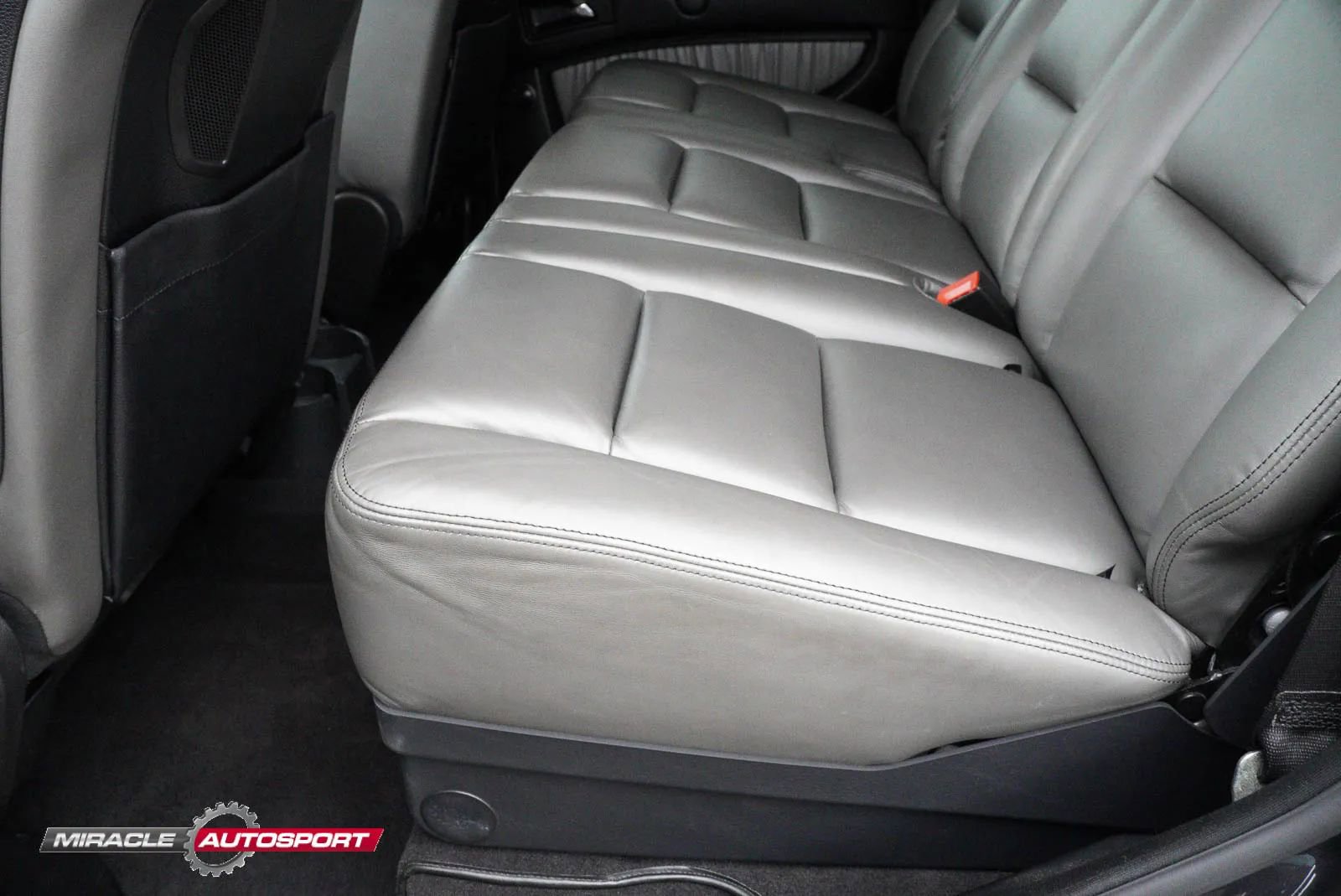 Used 2014 Mercedes-Benz G 550 image 24