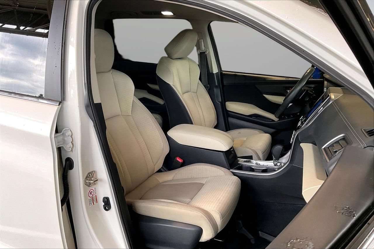 Used 2020 Subaru Ascent Premium w/ Convenience Package AWD/4WD image 23