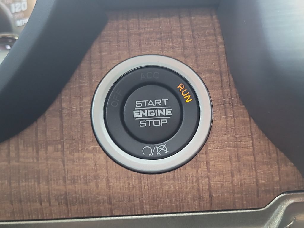 Certified 2022 RAM 3500 Limited AWD/4WD image 31
