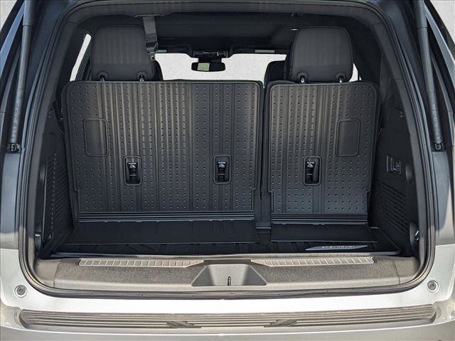 New 2026 Chevrolet Tahoe Premier w/ Sun And Tow Package image 9
