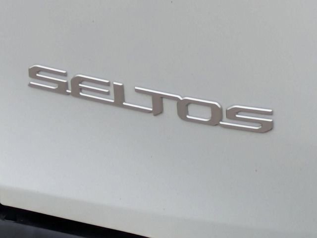 Certified 2024 Kia Seltos EX AWD/4WD image 10