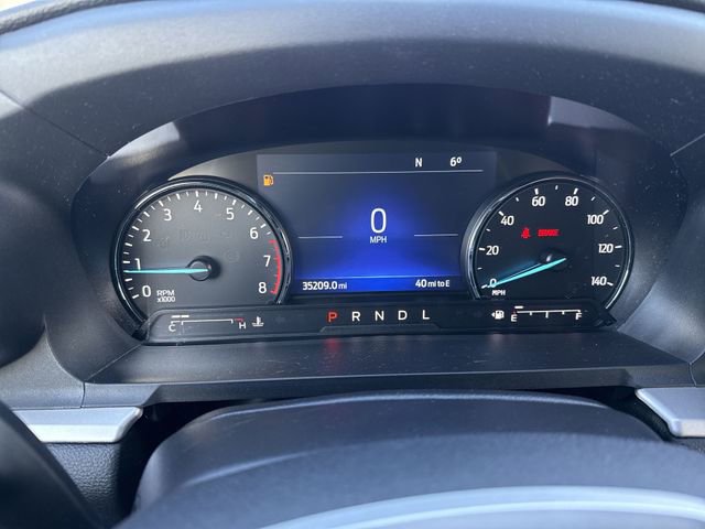 Used 2022 Ford Explorer XLT AWD/4WD image 12