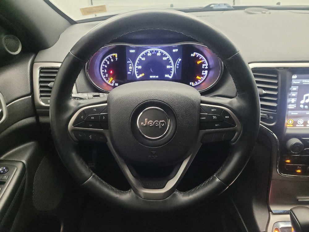 Used 2018 Jeep Grand Cherokee Altitude RWD image 22