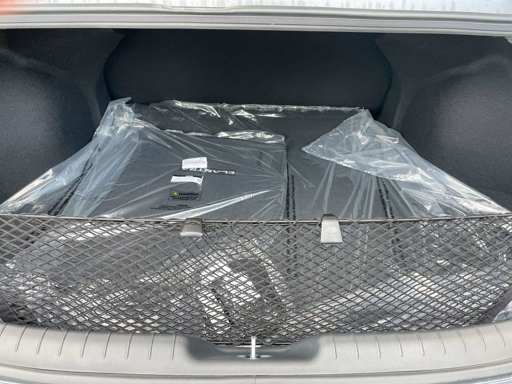 Used 2025 Hyundai Elantra Sport image 48