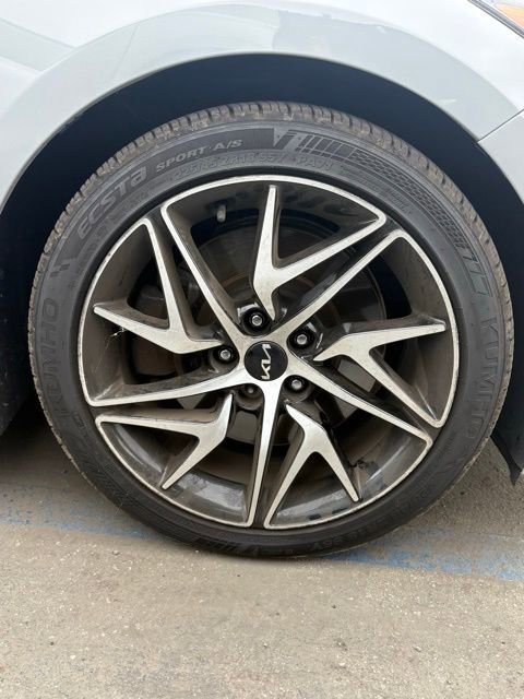 Certified 2022 Kia Stinger GT-Line w/ Sun & Sound Package RWD image 13