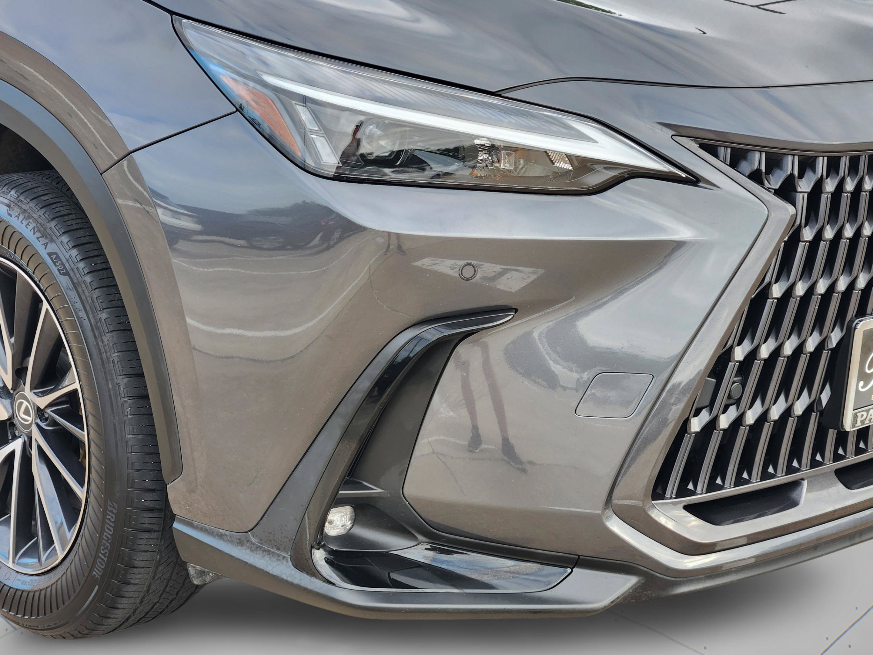 Used 2024 Lexus NX 350h AWD image 32