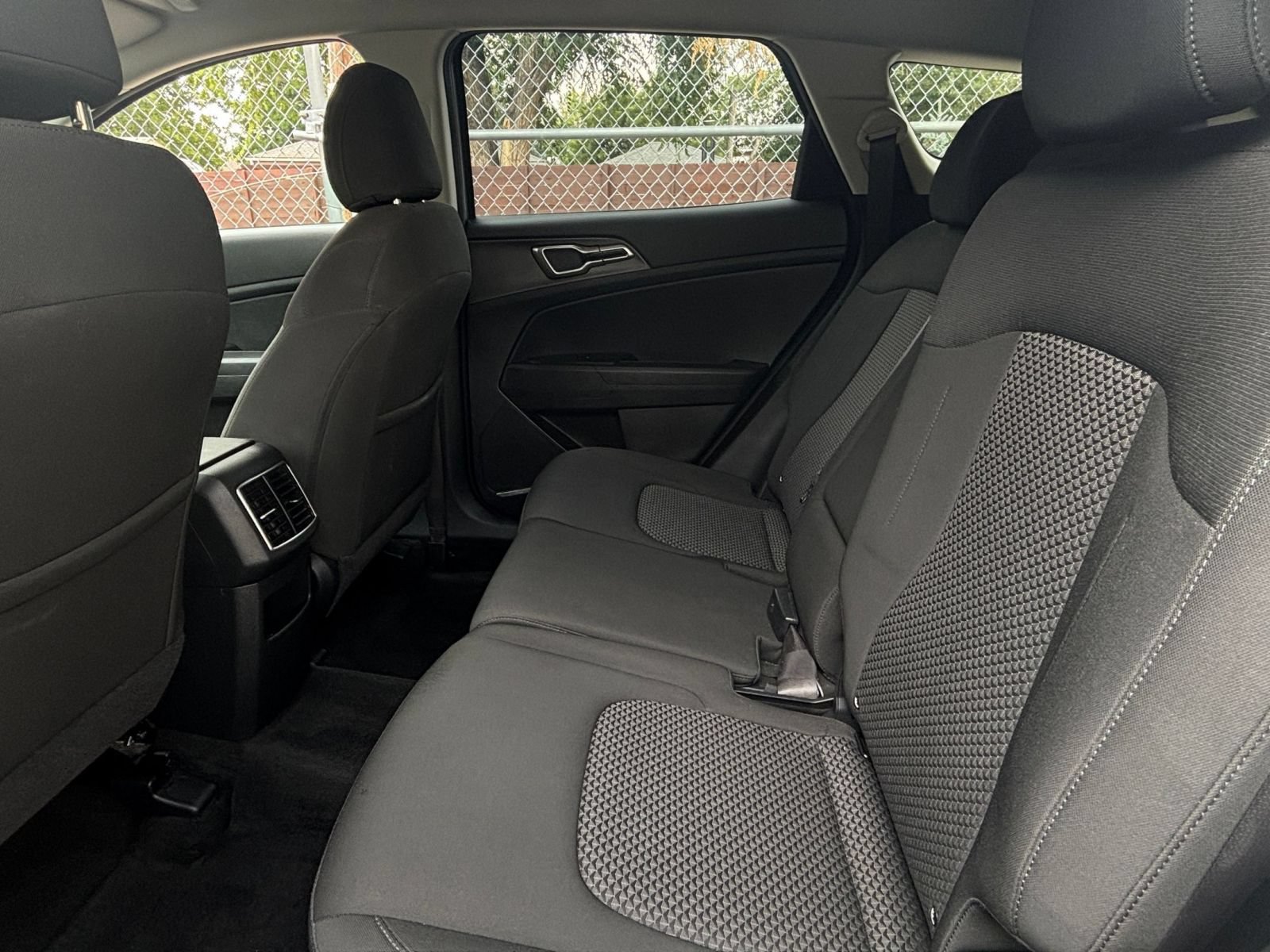 Used 2024 Kia Sportage LX FWD image 22