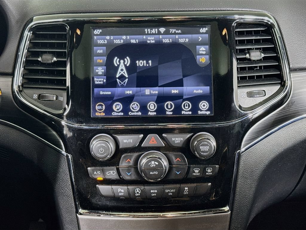 Used 2020 Jeep Grand Cherokee Limited w/ Premium Lighting Group AWD/4WD image 15