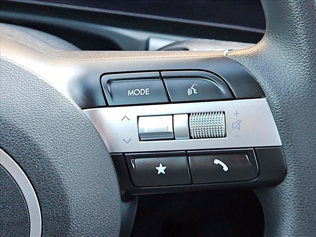 Used 2026 Hyundai Santa Cruz SE FWD image 24
