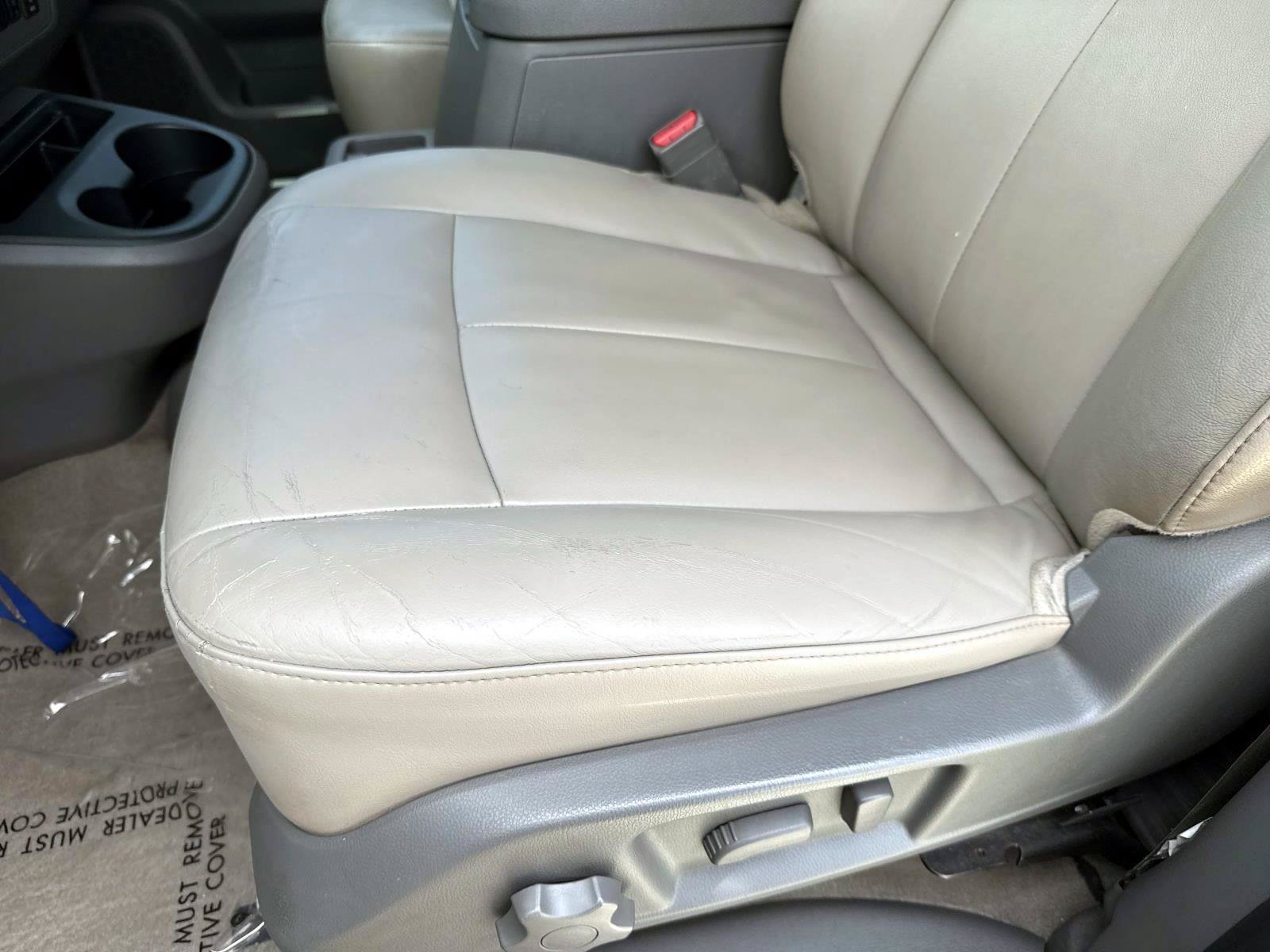 Used 2020 Nissan NV 3500 SL RWD image 17