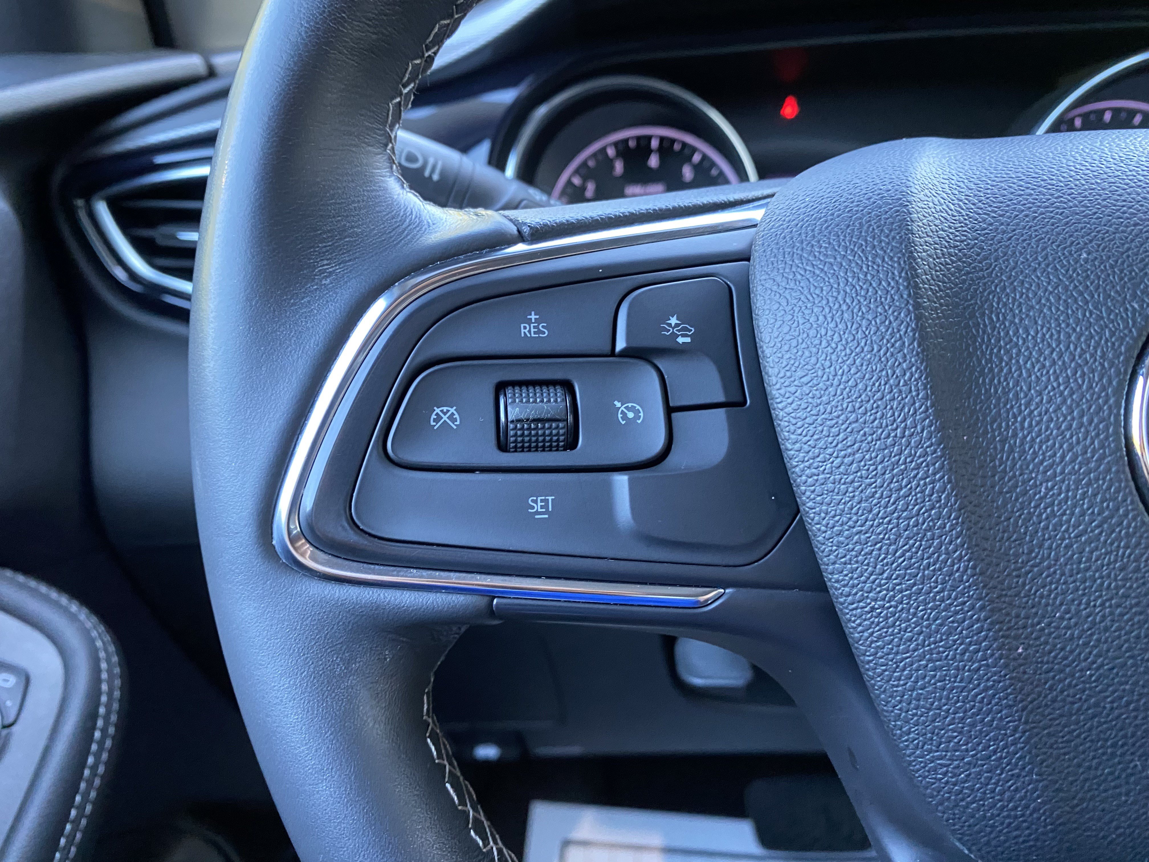Used 2022 Buick Encore GX Select FWD image 19