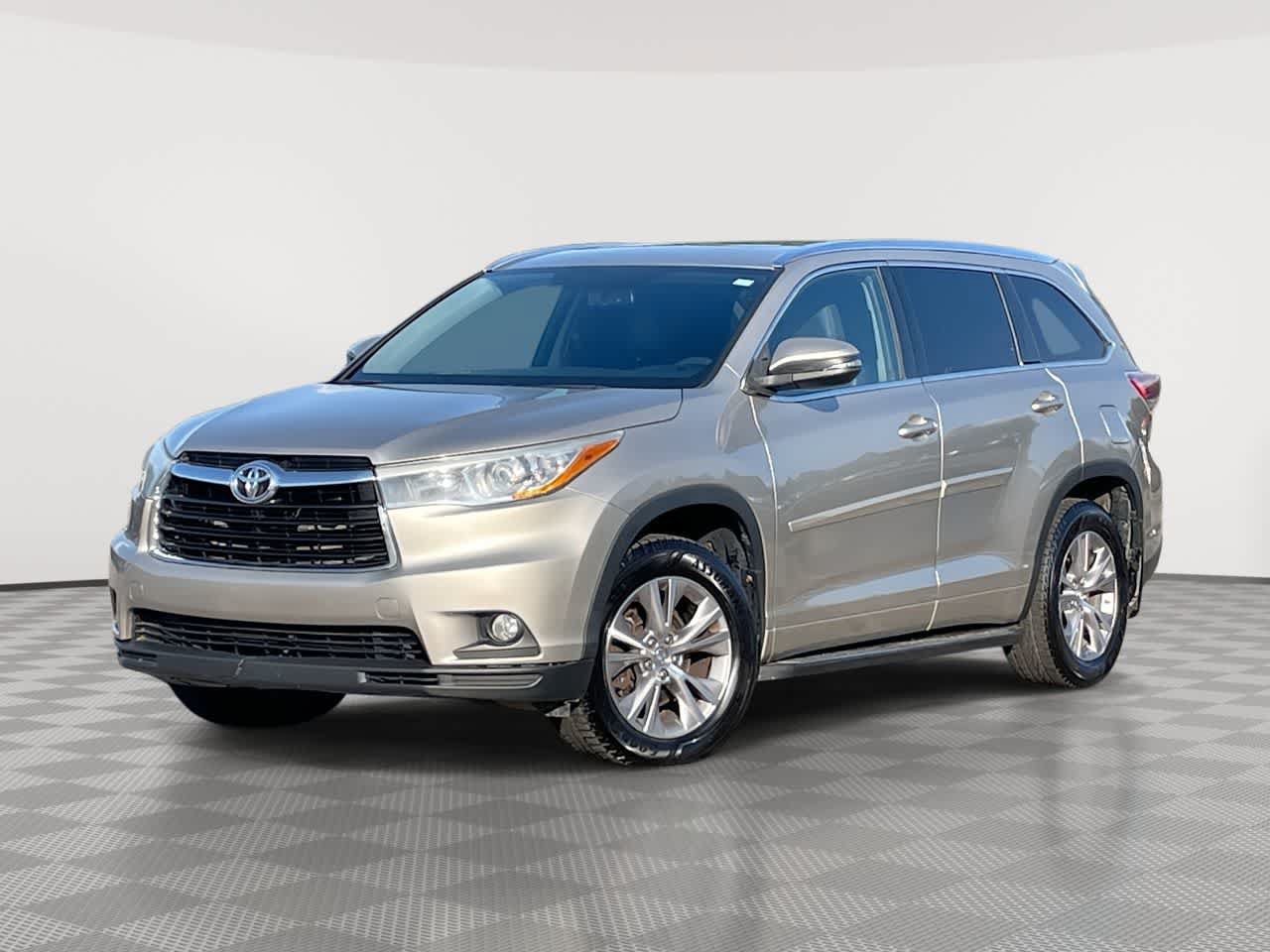 Used 2015 Toyota Highlander XLE