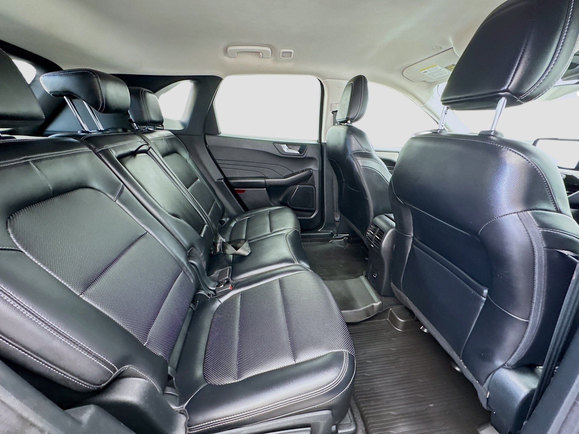 Used 2021 Ford Escape SEL AWD/4WD image 18