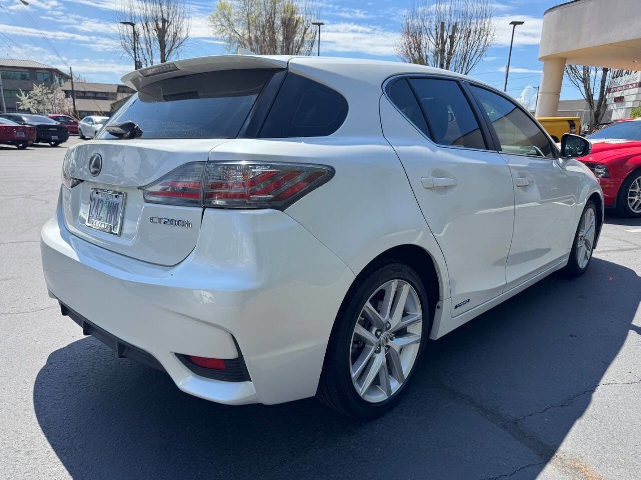 Used 2017 Lexus CT 200h w/ Seat Comfort Package image 5