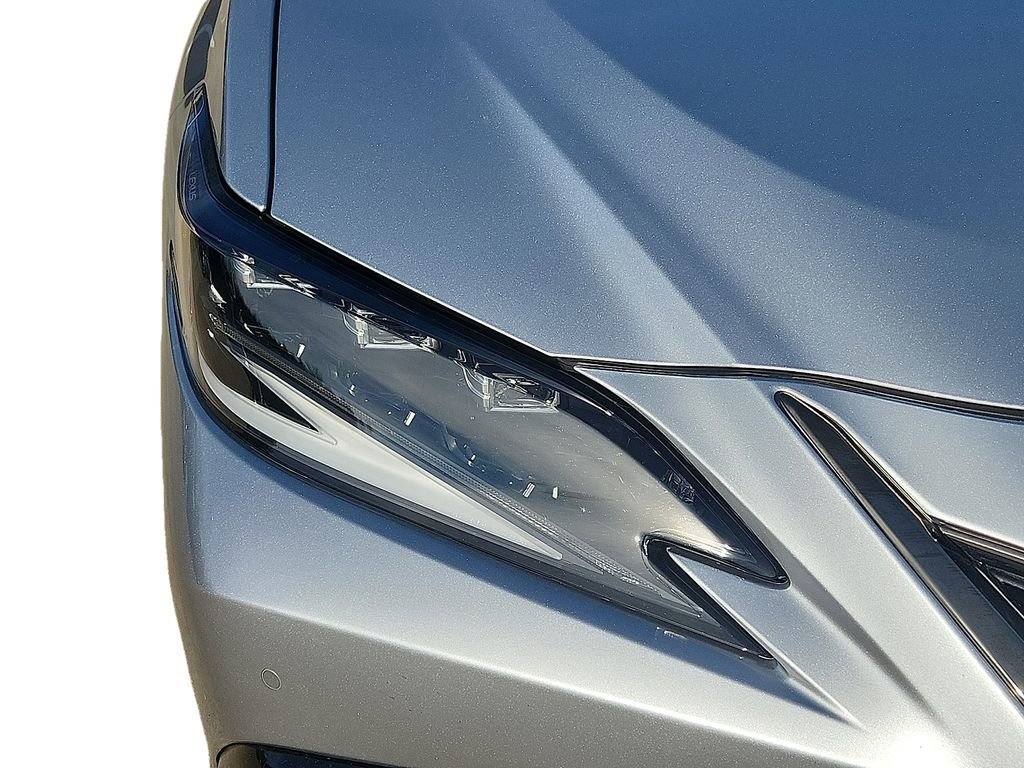 Used 2023 Lexus ES 350 F Sport image 10